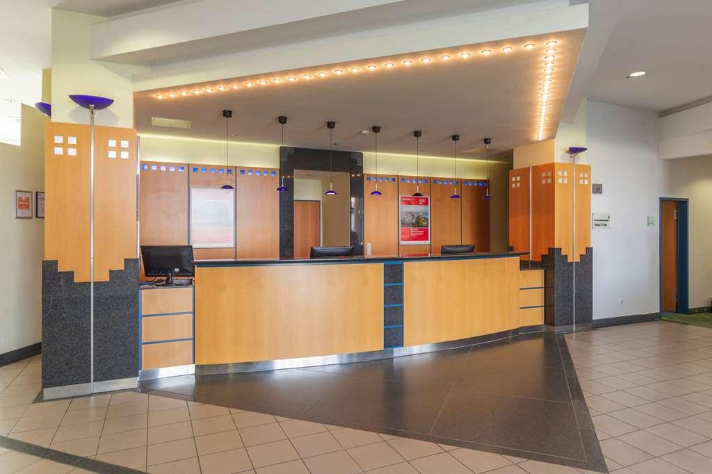Intercityhotel Schwerin Шверин Ресторант снимка