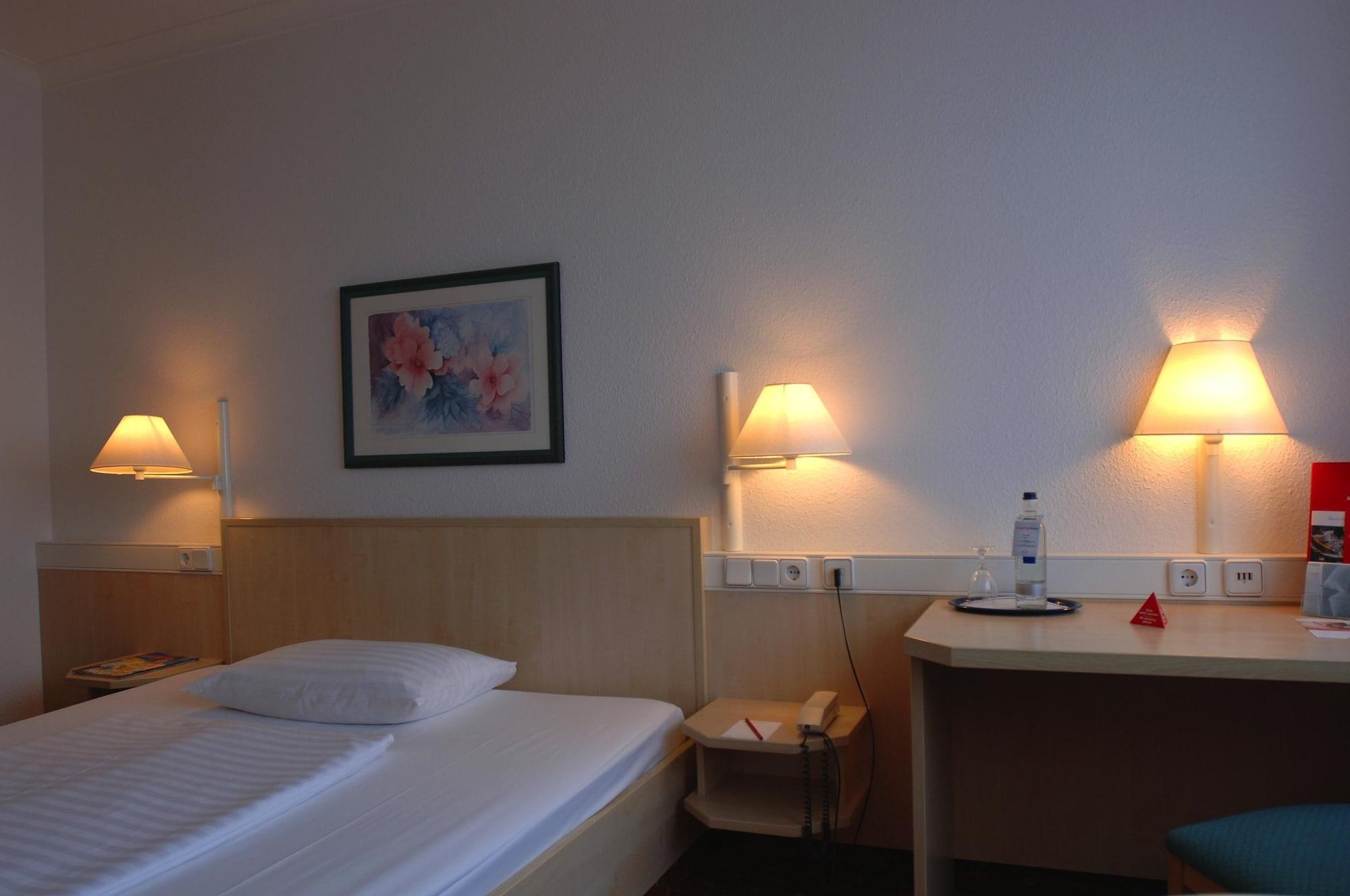 Intercityhotel Schwerin Шверин Екстериор снимка