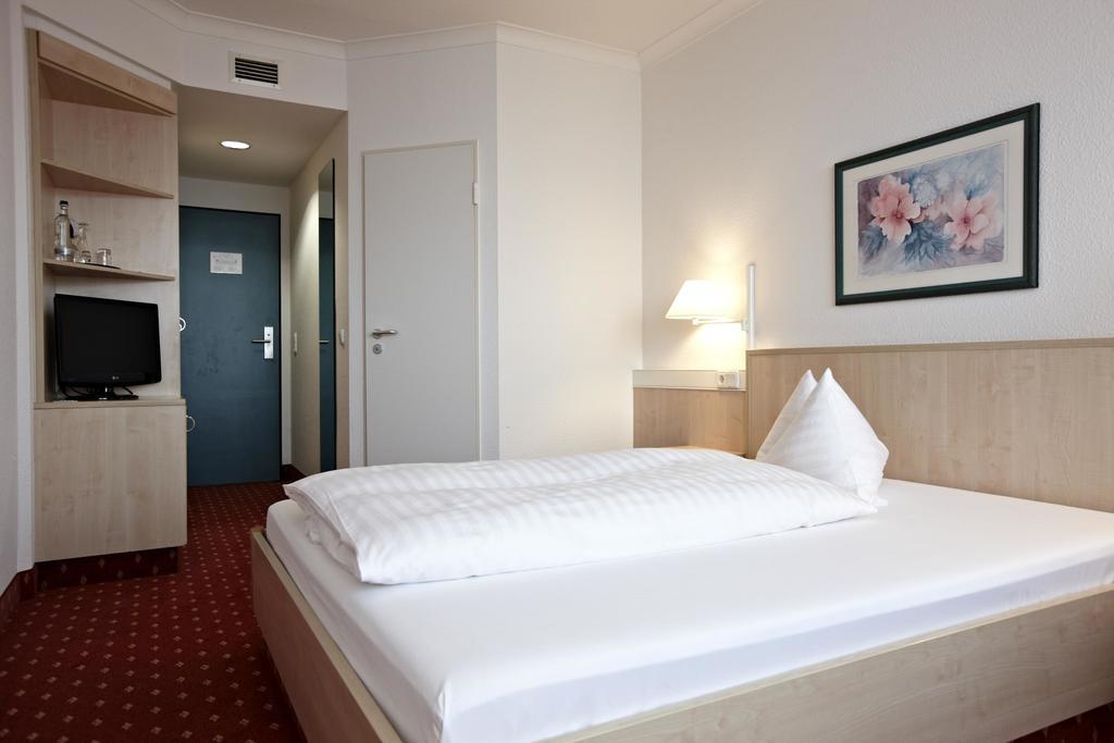 Intercityhotel Schwerin Шверин Екстериор снимка