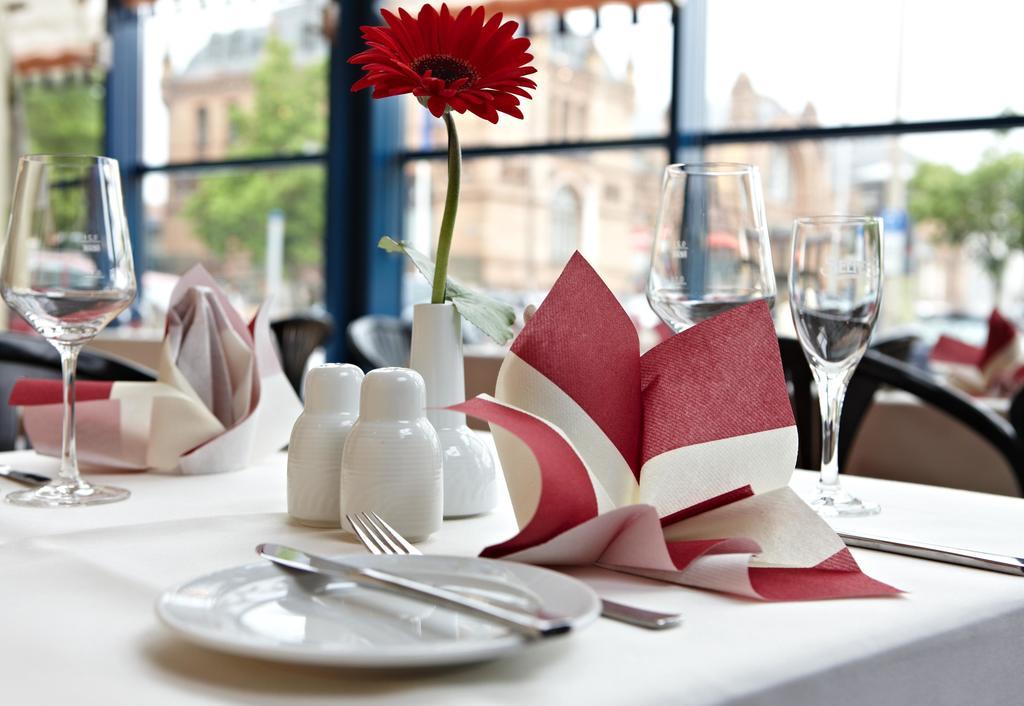 Intercityhotel Schwerin Шверин Екстериор снимка