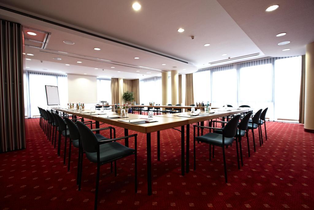Intercityhotel Schwerin Шверин Екстериор снимка