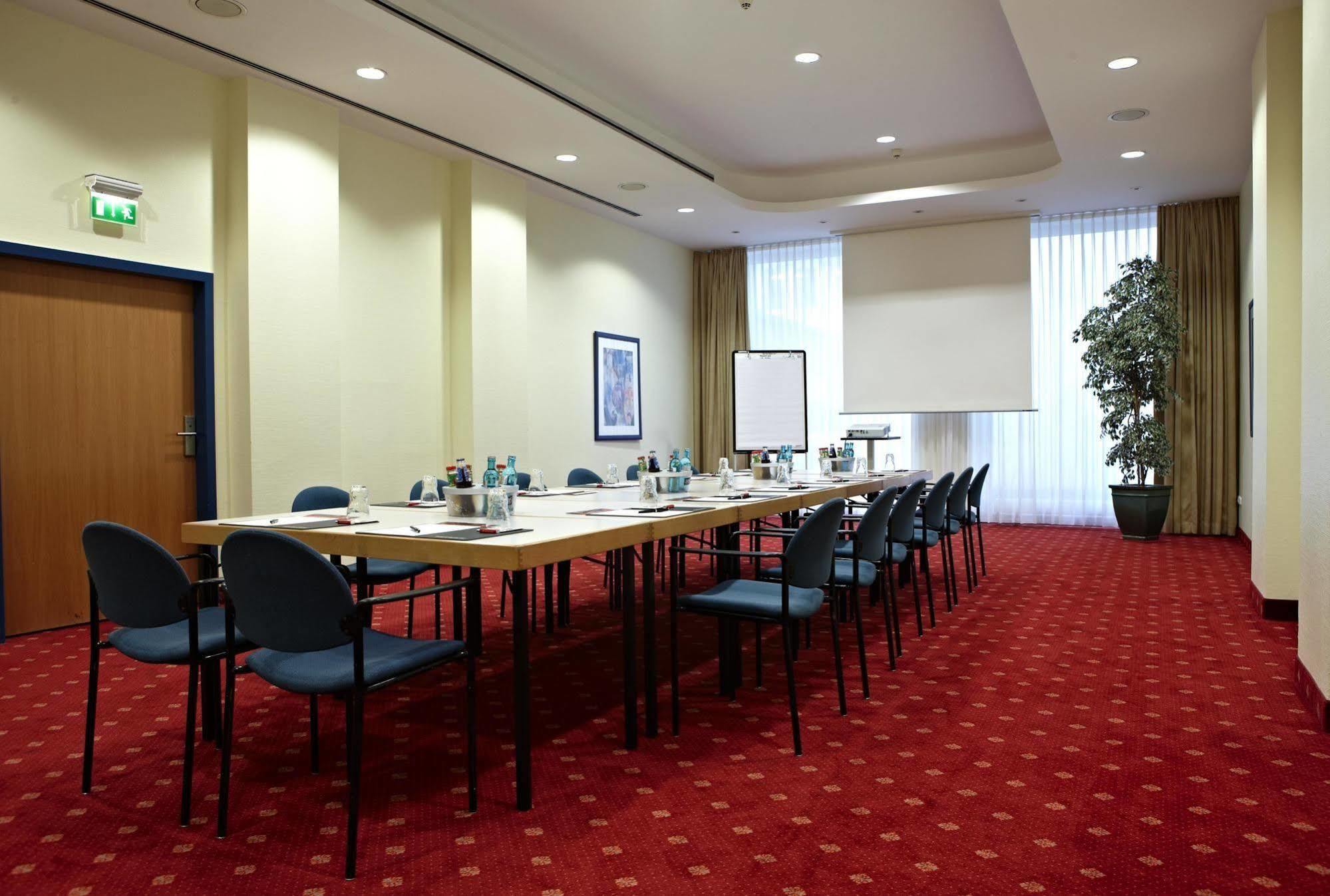 Intercityhotel Schwerin Шверин Екстериор снимка